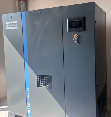 アトラスコプコ GA 55 VSD IPM 運用コストとエネルギー消費を削減するために