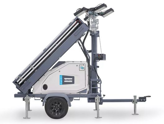 HiLight MS5 電動ライトタワー (輸送時の寸法: 2.29 x 1.12 x 2.68 m、4 x 150W)