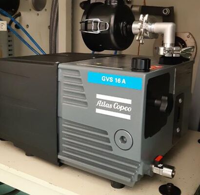 極圧 0.5mbar 空調真空ポンプ GVS16A 冷却システム避難および修理作業のための水蒸気制限 15mbar を供給