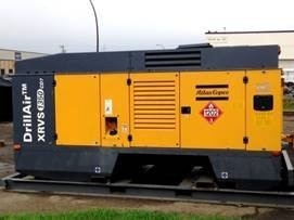 コンパクトで高性能のポータブルコンプレッサー XRVS1350 あなたのビジネスに最適な選択