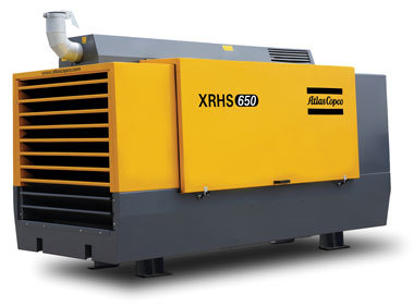 カミンズ XAHS650 ポータブルコンプレッサー 19 m³/min 6気筒 Tier 3