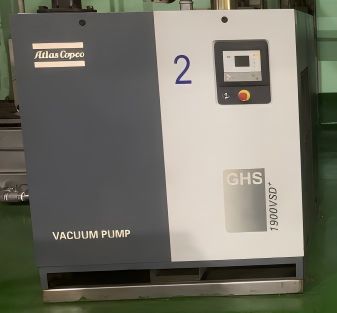 工業級のAC真空ポンプ GHS 1900 VSD+ 40Lのオイル容量とDN150の入口